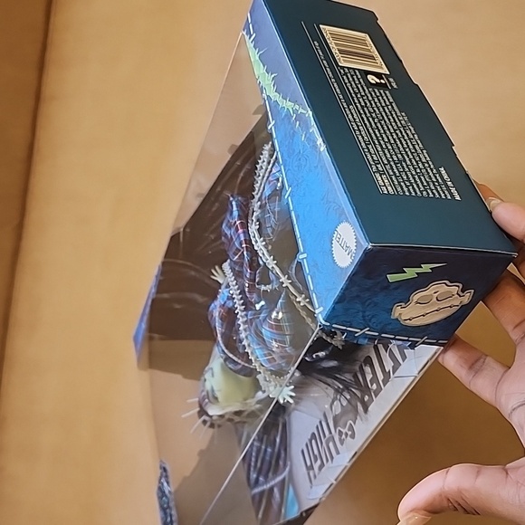 Frankie Stein Stitched In Style Barbie Doll Mattel NIB NRFB NWT - Picture 14 of 15